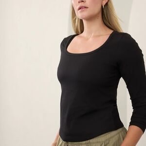Athleta Black Fitted 3/4 Sleeve Top